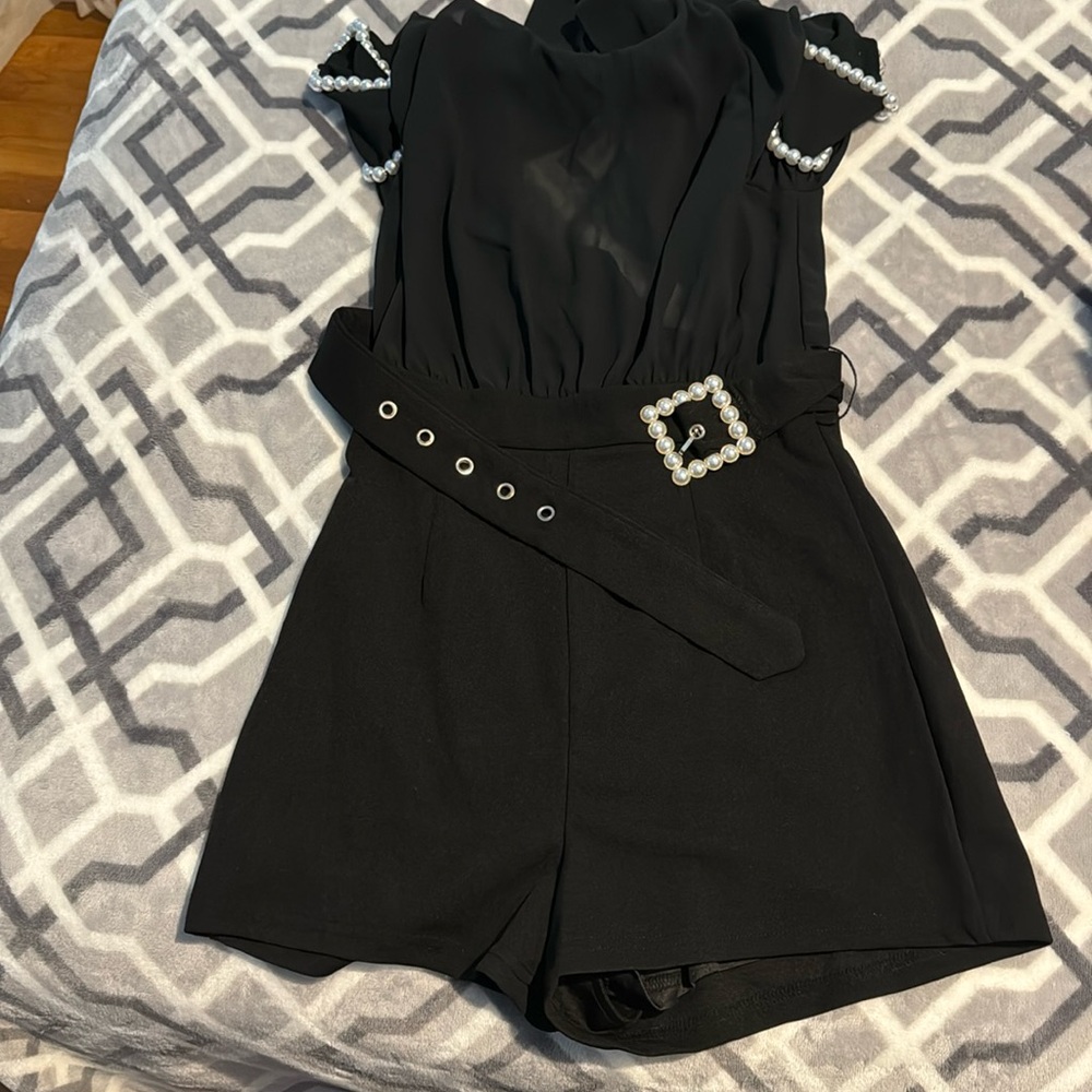 Black Romper! Fashion Nova brand